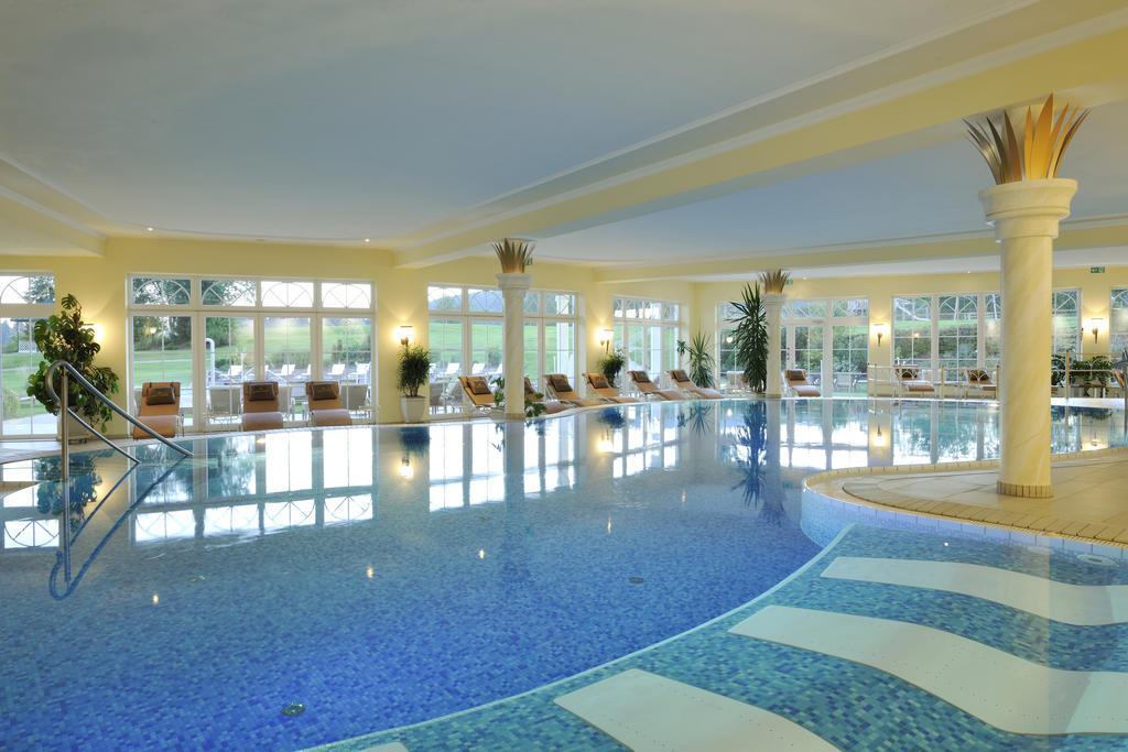 Hotel Mooshof Wellness & Spa Resort โบเดนไมส์ ภายนอก รูปภาพ