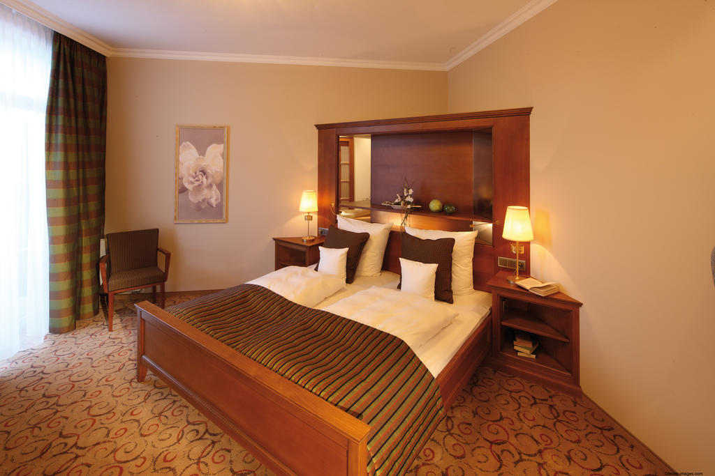 Hotel Mooshof Wellness & Spa Resort โบเดนไมส์ ห้อง รูปภาพ